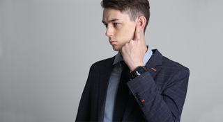 Illustration for article titled Samsung's Latest Transformative Gadget Is… a Smart Belt?